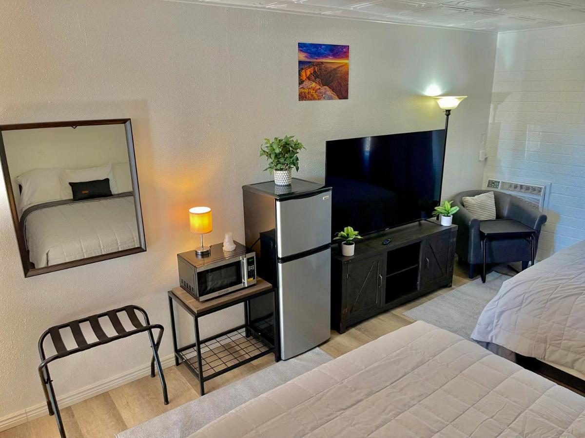Canyon'S Edge Route 66 Motel แอชฟอร์ค ภายนอก รูปภาพ